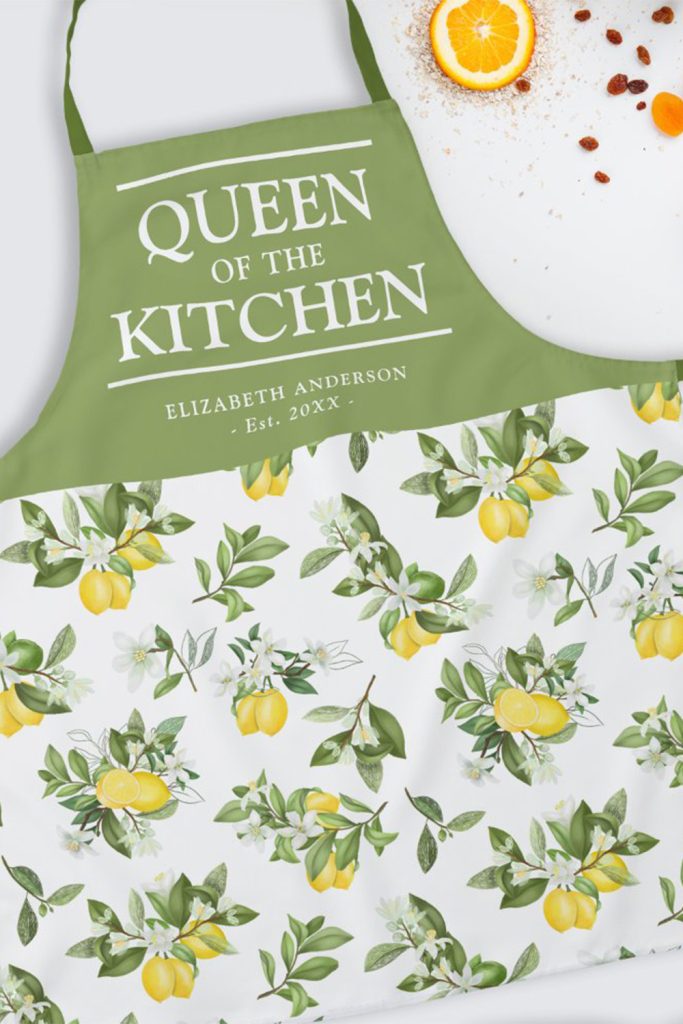 Green And White Kitchen Apron With “Queen Of The Kitchen” Text, Personalized Name And Date, And A Citrus Lemon And Floral Pattern—Perfect Gift For Mom.