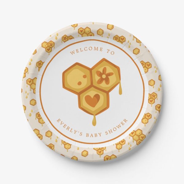 Honeycomb-Themed Baby Shower Plate With Everly'S Name.